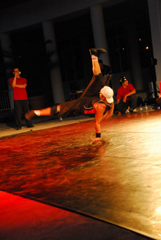 Convergence hip-hop 320*